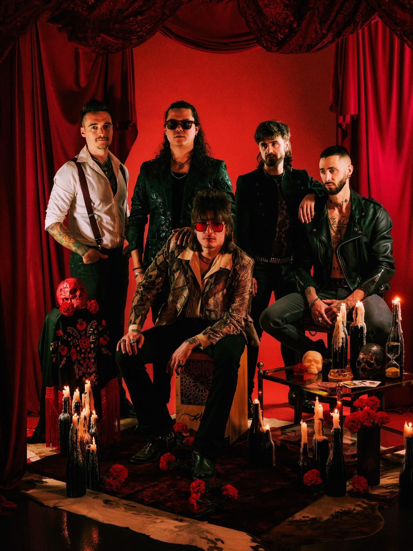 Dura Calá + The Surroyal